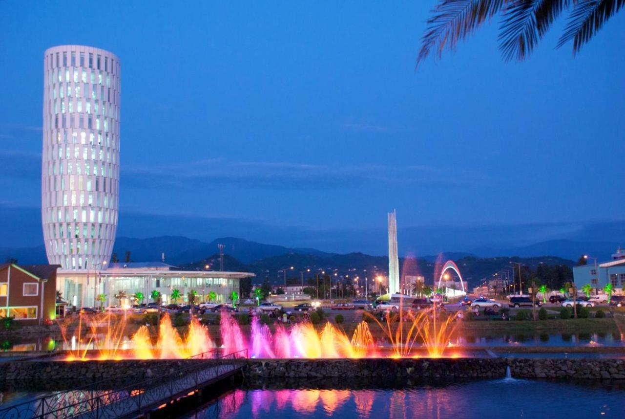 Orbi City In Batumi Батуми Экстерьер фото