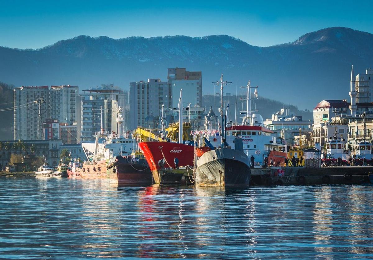 Orbi City In Batumi Батуми Экстерьер фото