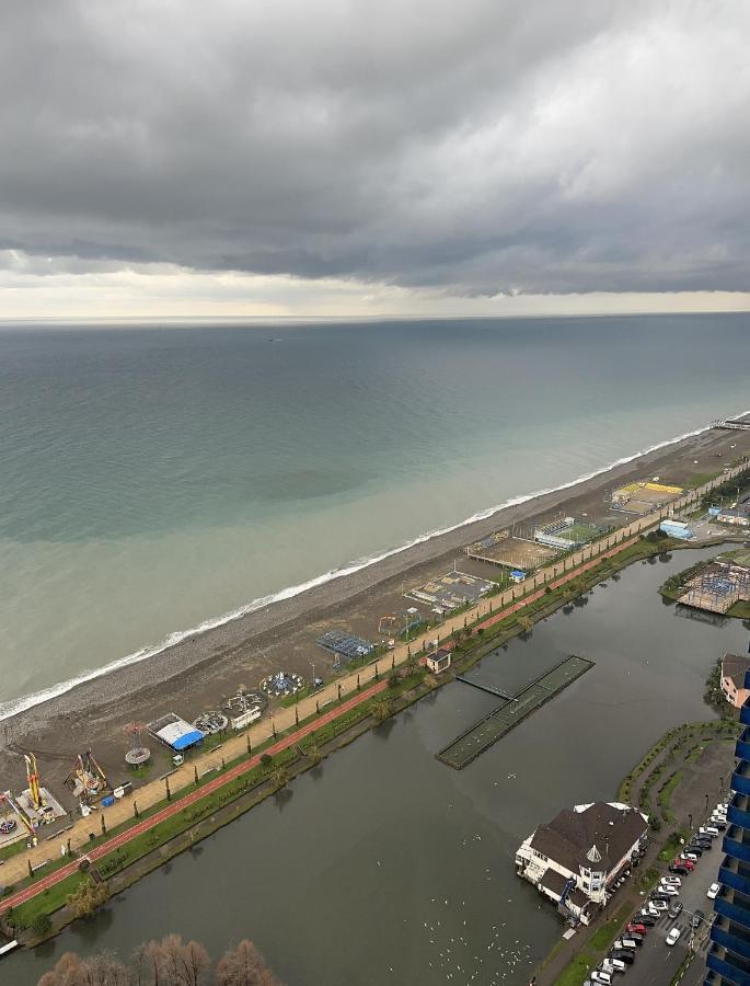 Orbi City In Batumi Батуми Экстерьер фото