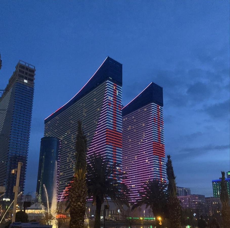 Orbi City In Batumi Батуми Экстерьер фото
